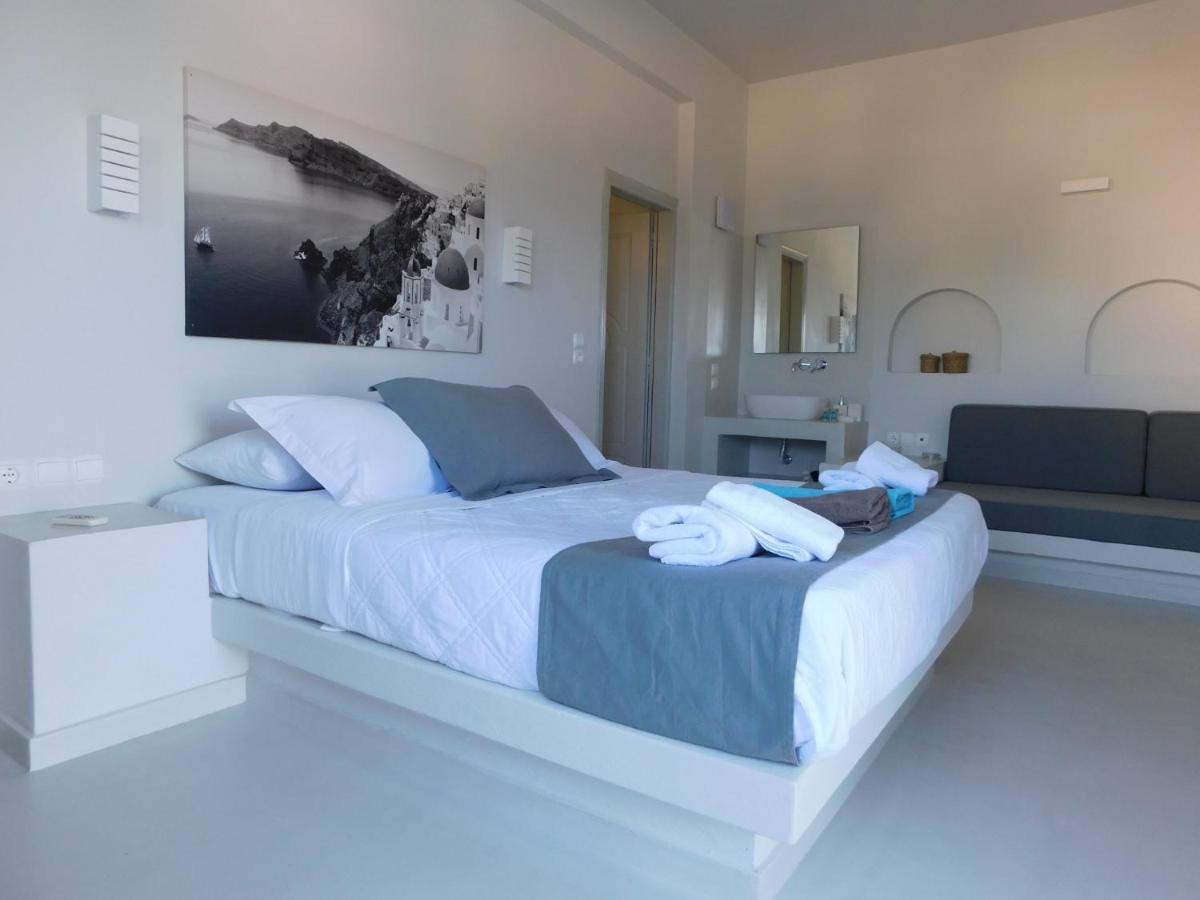 One And Only Beachfront Rooms Perissa  Exterior foto